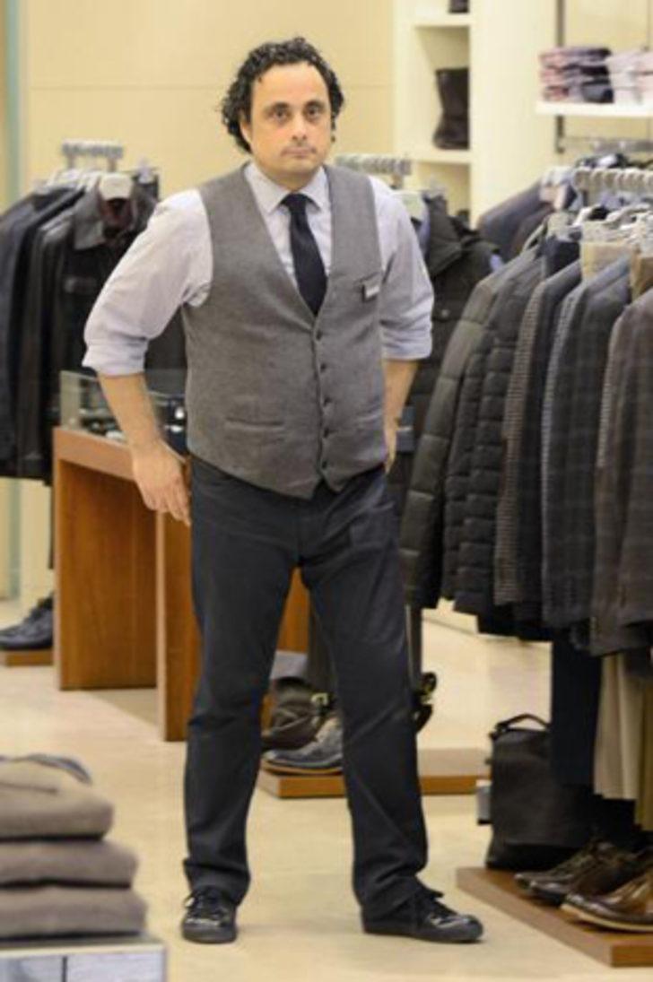 Ünlü solist artık satış elemanı G2