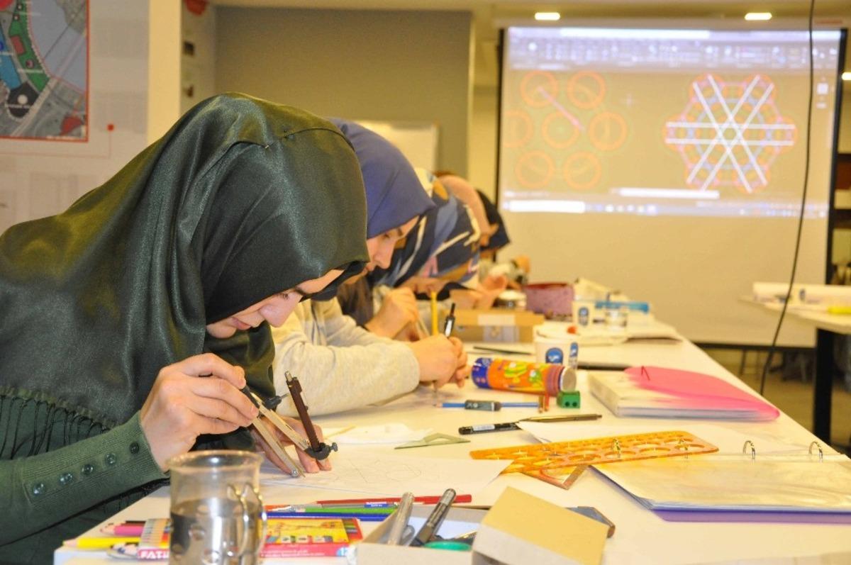 Şehir ve Medeniyet Okulu&rsquo;na yeni at&ouml;lye