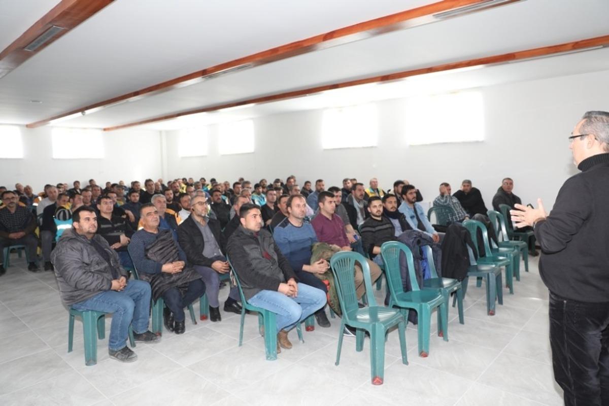 Kocasinan Belediyesi&rsquo;nden personeline nitelikli iş g&uuml;c&uuml; eğitimi