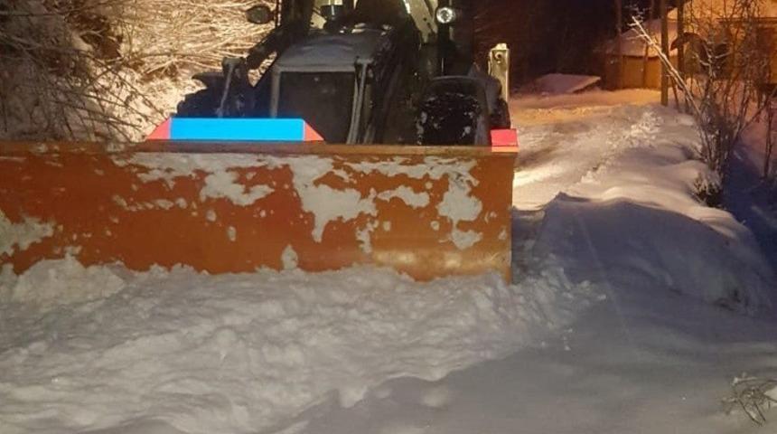 D&uuml;zce&rsquo;de 48 k&ouml;y yolu ulaşıma a&ccedil;ıldı