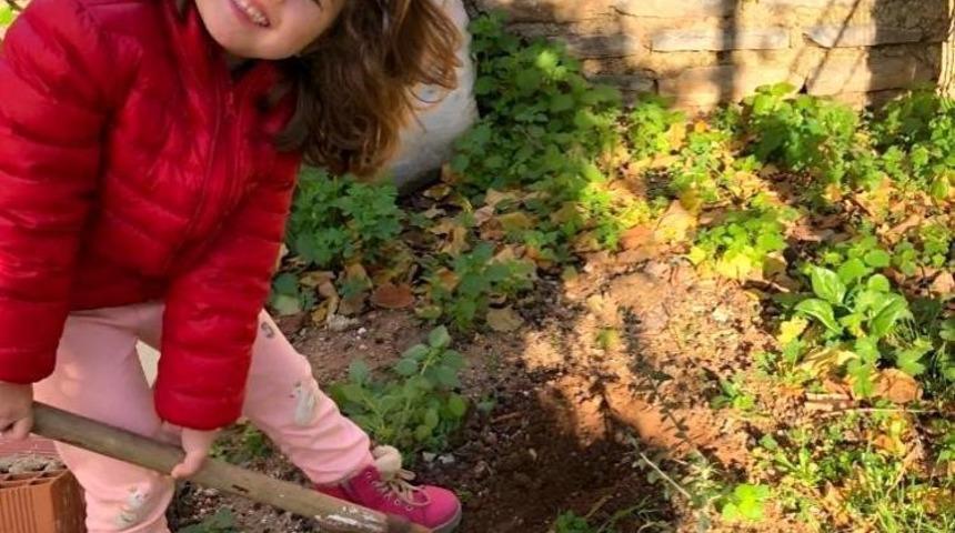 &rsquo;Toprak Dede&rsquo; i&ccedil;in fidan diktiler