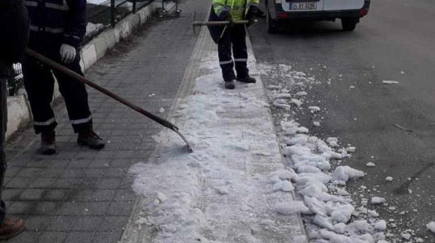 Budama ve kar temizliği &ccedil;alışmaları