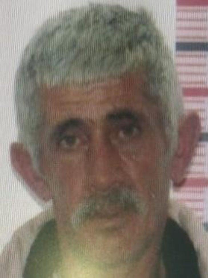 Arkadaşını bıçaklayarak öldürdü, su kanalına atmak isterken yakalandı G5