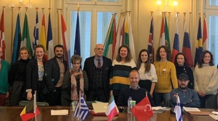 GA&Uuml;N Yetişkin Eğitimi Projesi ile Avrupa Parlamentosu&rsquo;nda