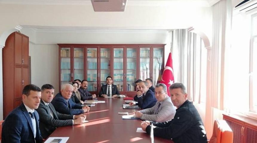 Kaymakam Teke&rsquo;den bağımlılıkla m&uuml;cadele &ccedil;ağrısı