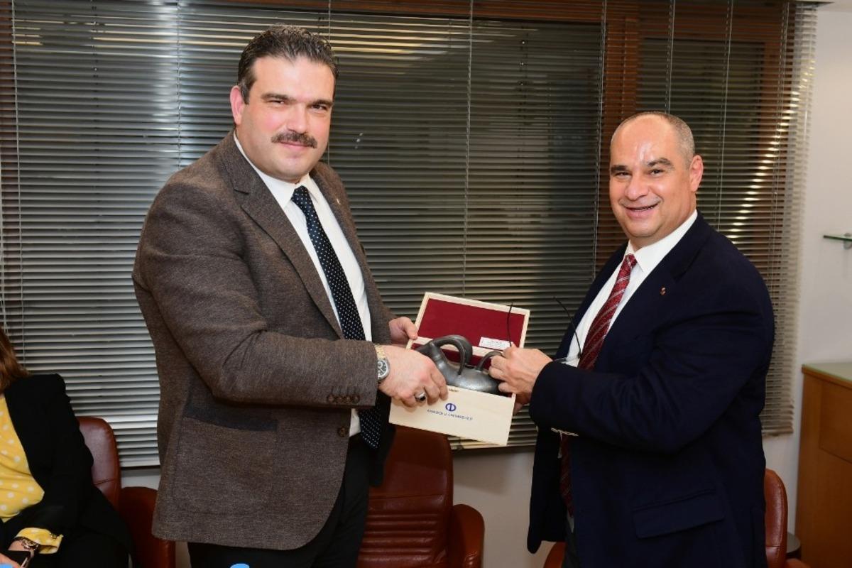 Rekt&ouml;r &Ccedil;omaklı&rsquo;dan ETİ&rsquo;ye ziyaret