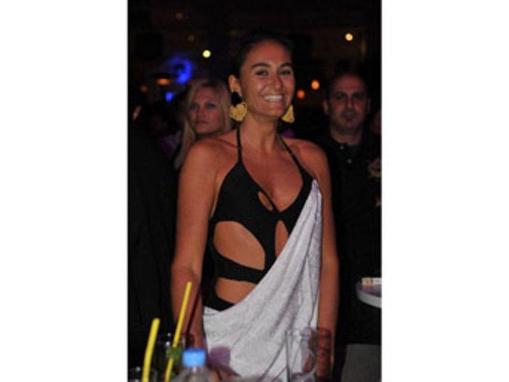 İkoncan Eda Taşpınar tacize uğradı G3