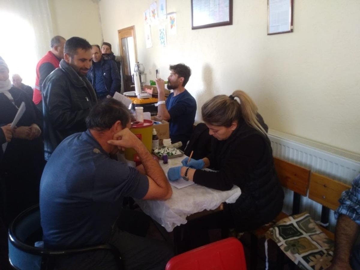 Ayvazhacı mahallesinde 6 &uuml;nite kan bağışı yapıldı