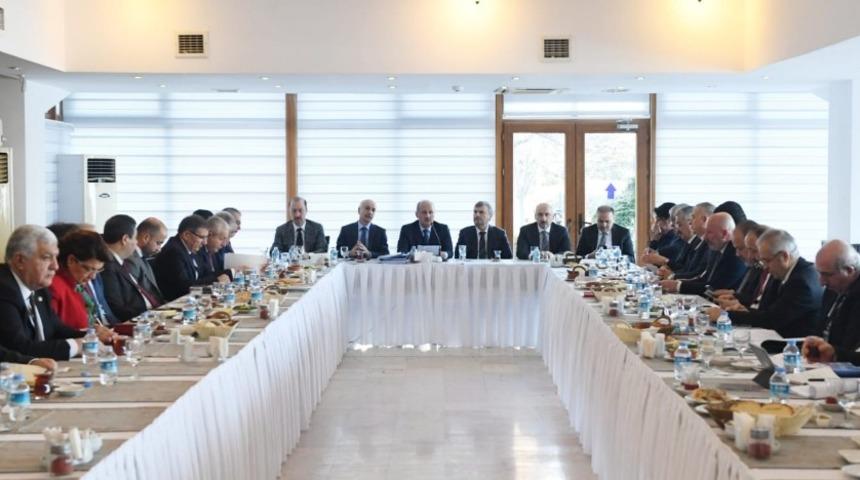 Ahmet Erbaş: "K&uuml;tahya&rsquo;ya sivil havacılık okulu a&ccedil;ılsın"