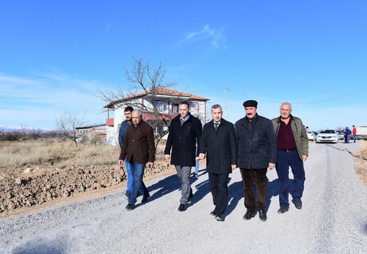 Başkan &Ccedil;ınar, yol a&ccedil;ma &ccedil;alışmalarını inceledi