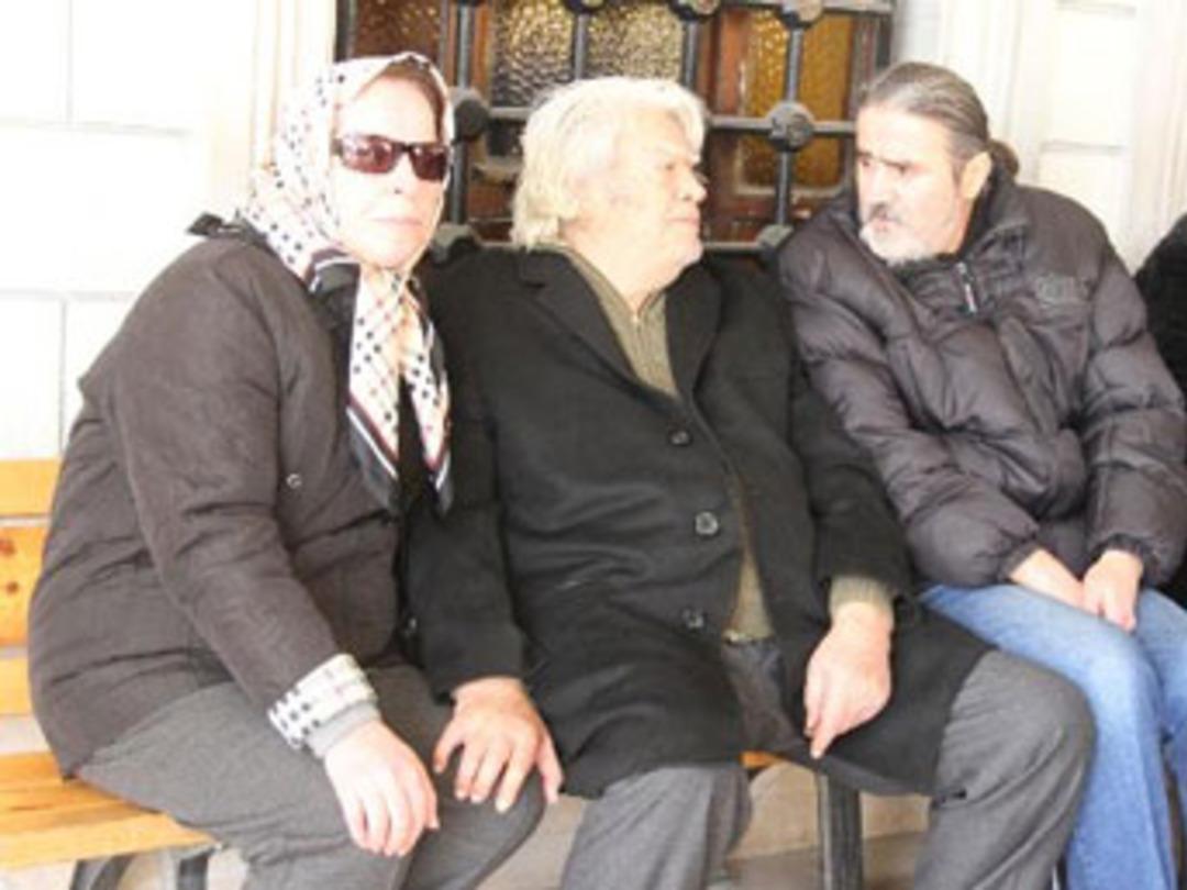 C&uuml;neyt Arkın'ın acı g&uuml;n&uuml;