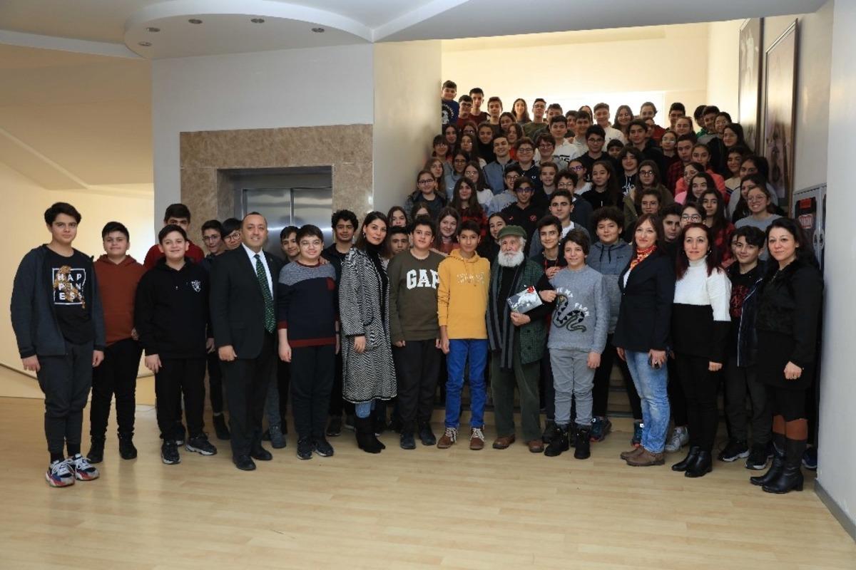 Etem &Ccedil;alışkan, SANKO Okulları&rsquo;nda &ouml;ğrencilerle buluştu