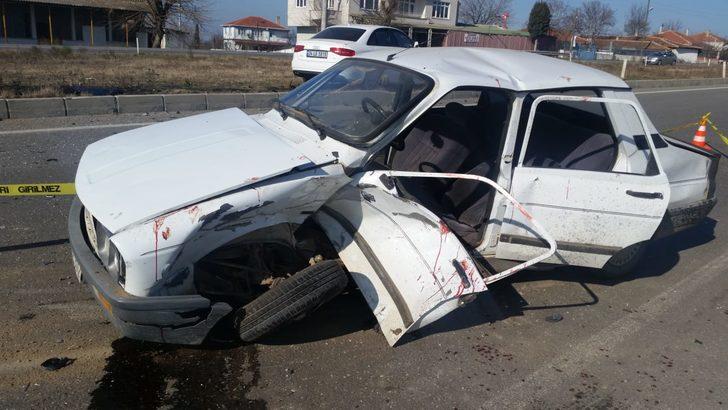 Edirne'de kaza; Uzunköprü Milli Eğitim Müdürü Akman ile 2 kişi yaralandı G2