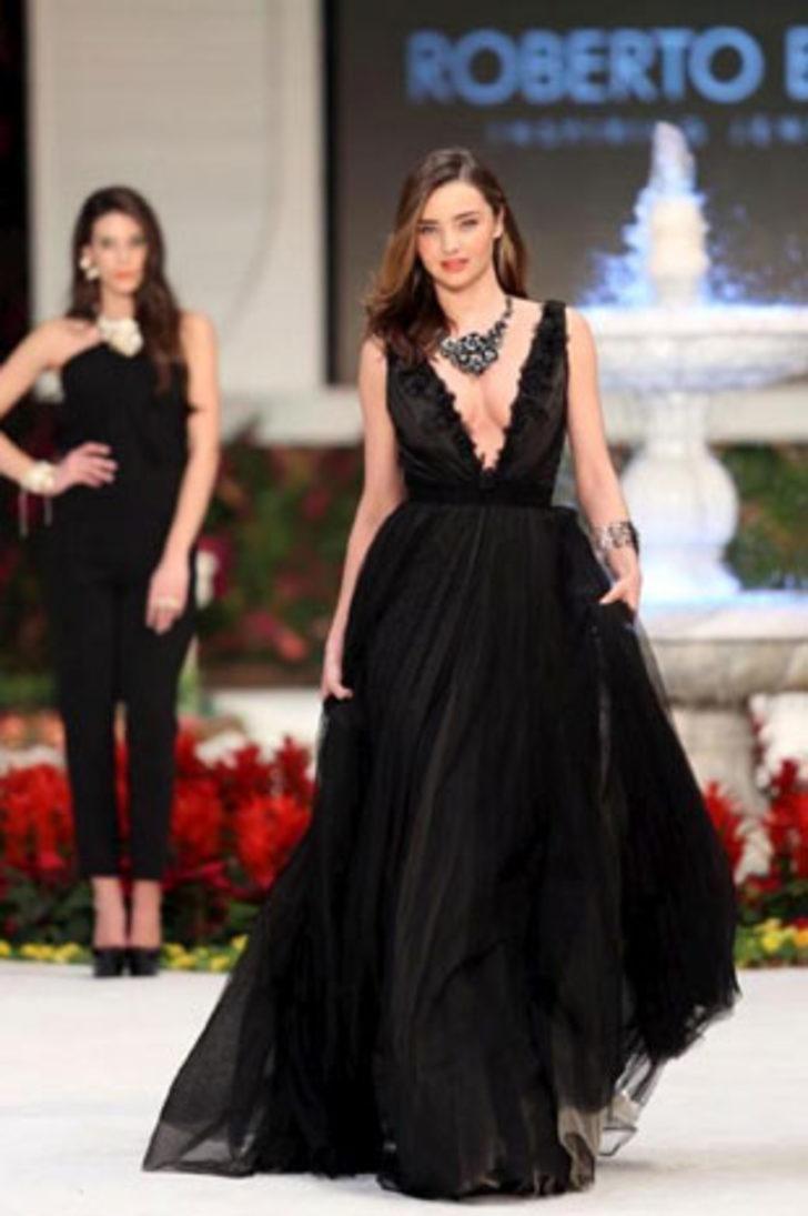 Miranda Kerr Antalya'da podyuma çıktı G4