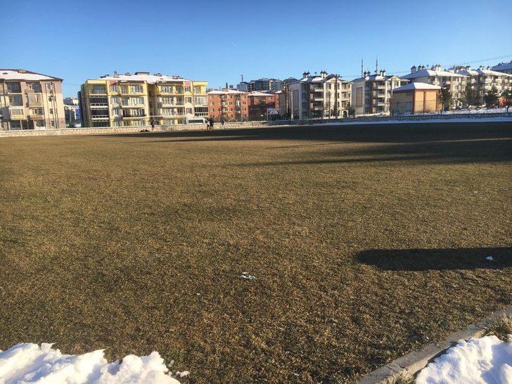 Müdür Feyzullah Gayret: "Statlar spor yapmaya uygun olup, mağduriyet söz konusu değildir" G2