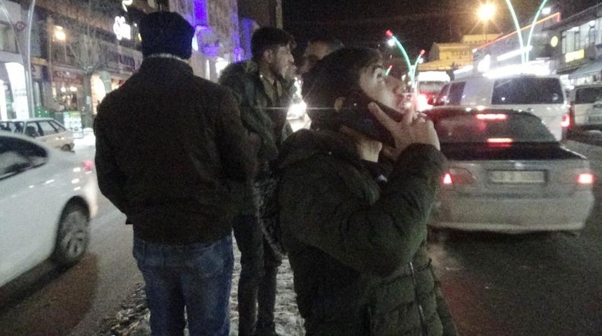 Elazığ&rsquo;da meydana gelen deprem Muş&rsquo;ta korkuya neden oldu