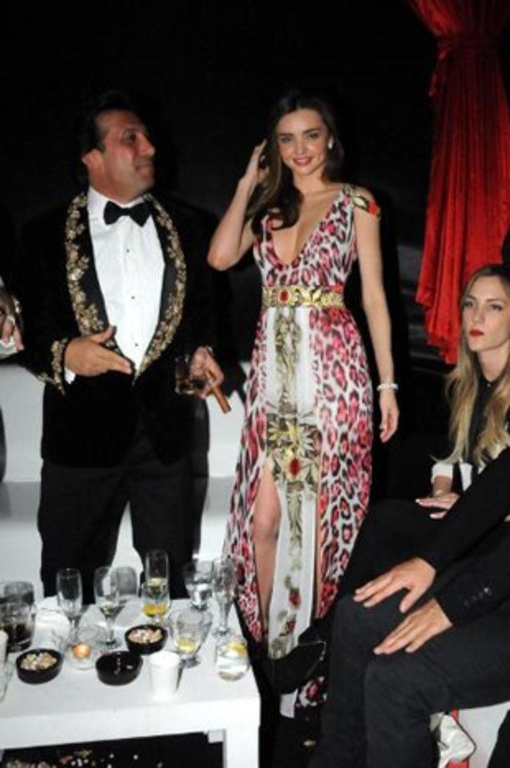 Tarkan söyledi Miranda Kerr coştu G2