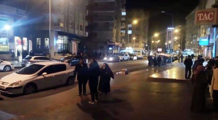 Elazığ’daki deprem büyük paniğe neden oldu G3