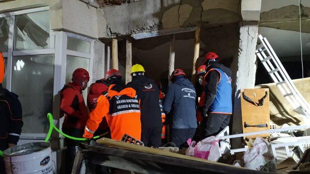 Elazığ merkezli 6.8'lik deprem, yurdun doğusunu salladı: 19 ölü (7)