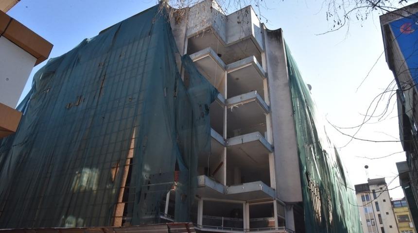 Kızılay İş Merkezi gece yıkılacak