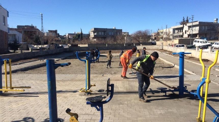 Kahta&rsquo;daki parklar bakım ve onarımdan ge&ccedil;iyor