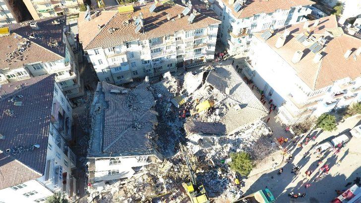 Elazığ'daki depremin ardından enkaz alanı havadan görüntülendi G2