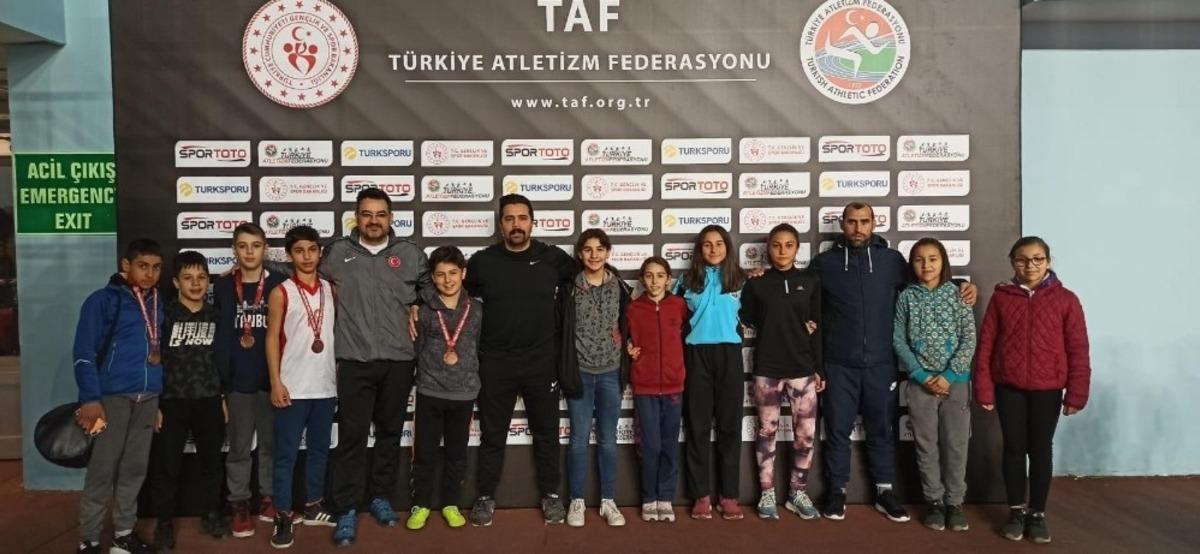 Aydın&rsquo;ın atletizmde başarıları devam ediyor