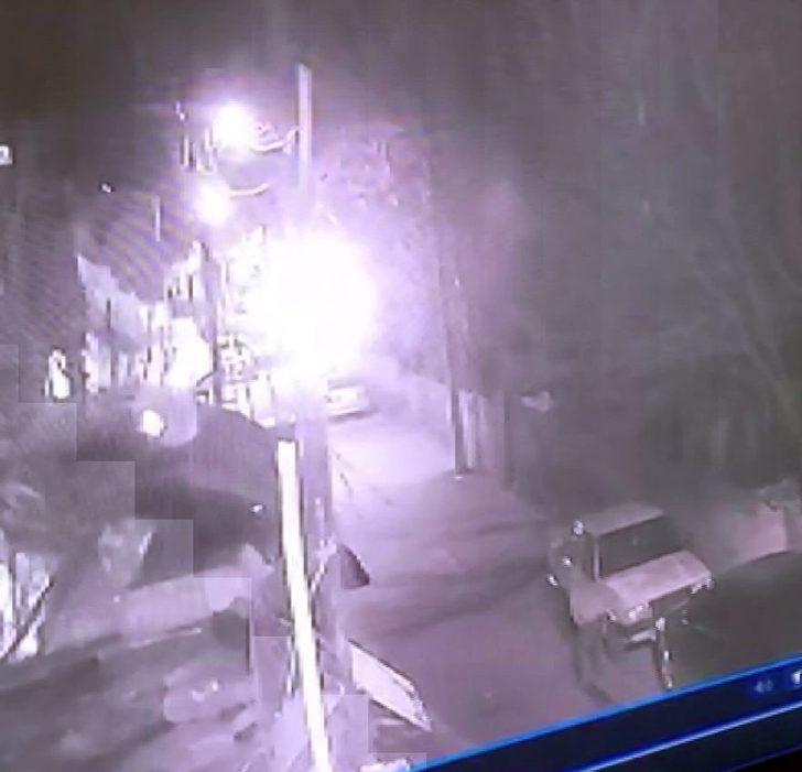 Deprem sonrası eline aldığı bıçakla 160 aracın lastiğini patlattı G2