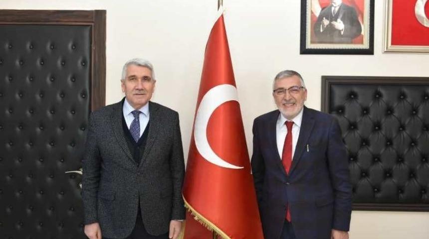 Meclis Başkanı Yılmaz&rsquo;dan Başkan Bozkurt&rsquo;a ziyaret
