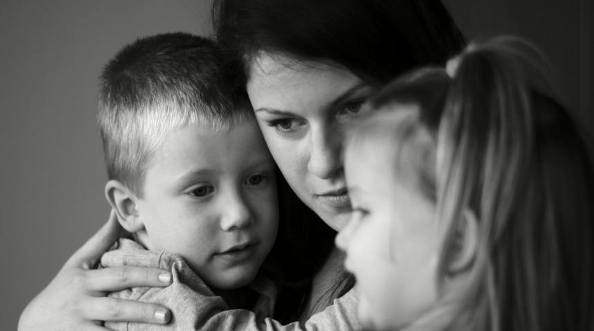 Deprem korkunuz &ccedil;ocuğunuzda travma oluşturmasın