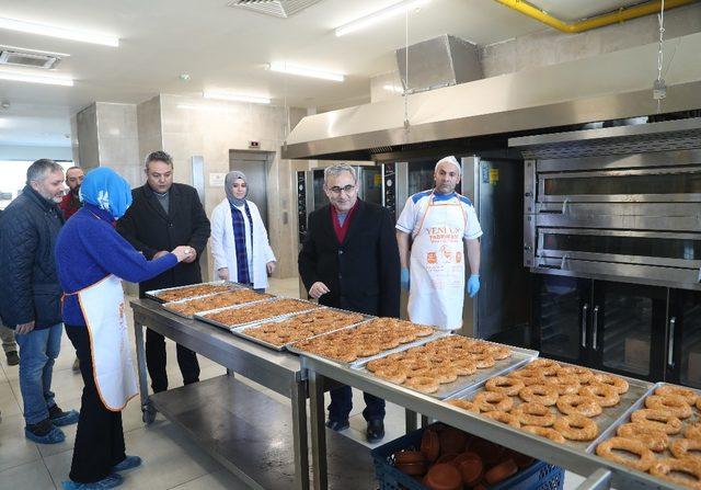 Depremzedeler için glütensiz simit