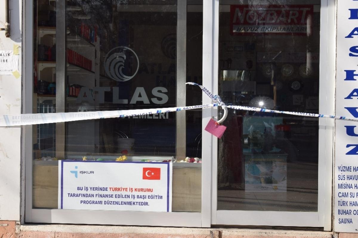 Elazığ merkezli deprem sonrası Malatya&rsquo;da hasar g&ouml;ren evler boşaltılıyor