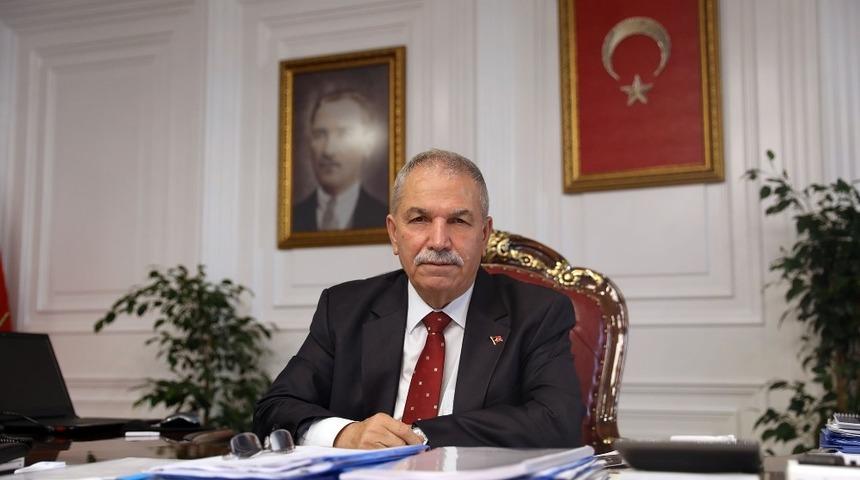 İlkadım&rsquo;dan Elazığ ve Malatya&rsquo;ya yardım eli