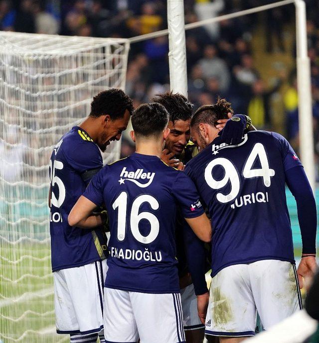 Fenerbahçe’den bu sezon ilk kez 4’te 4