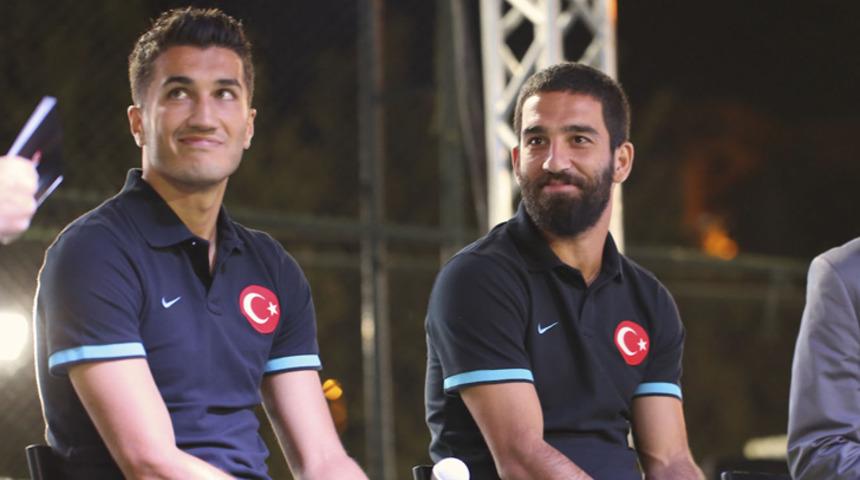 Arda Turan ve Nuri Şahin'den Cedi Osman'ın kampanyasına destek