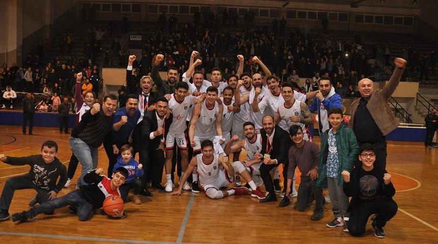 Nazilli Belediyespor parkede galip geldi