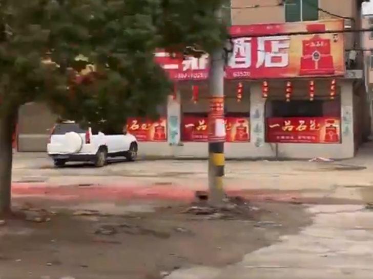BBC muhabiri Çin'de koronavirüsün yayıldığı eyaleti görüntüledi G2