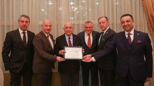 İş insanları Yenimahalle’de