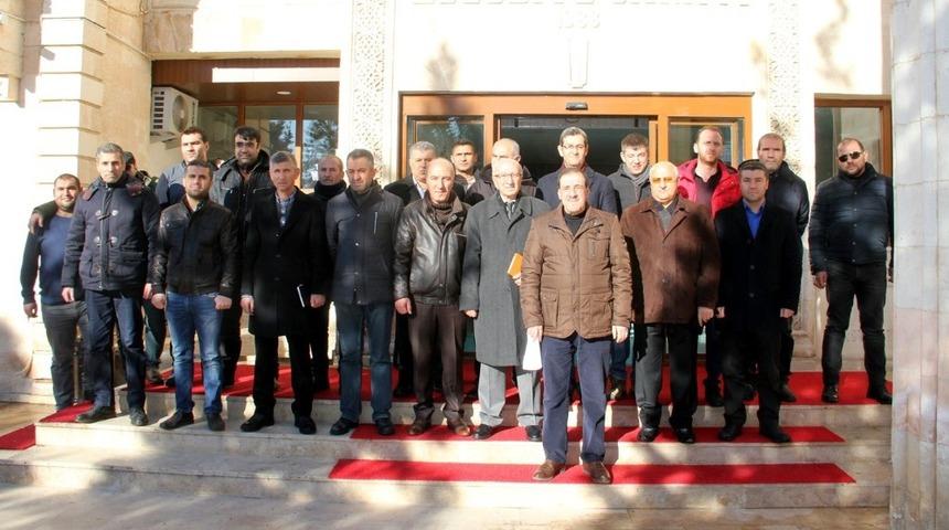 Midyat’ta depremzedelere yardım seferberliği