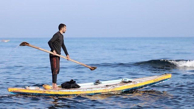 İsrail ve Mısır'ın kara, deniz ve havadan uyguladığı ambargo nedeniyle balıkçılar geçinmekte zorlanıyor