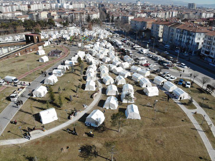 Deprem yardımları 'PTT Posta Çeki' hesabıyla vatandaşlara ulaştırılacak