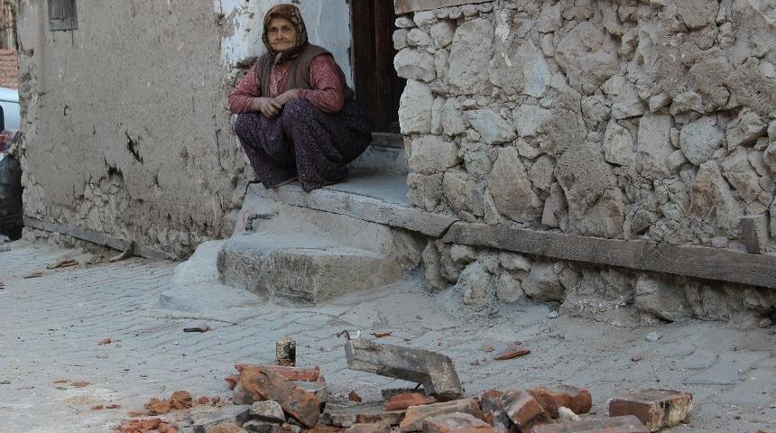 Manisa'da son 16 saatte 119 artçı meydana geldi