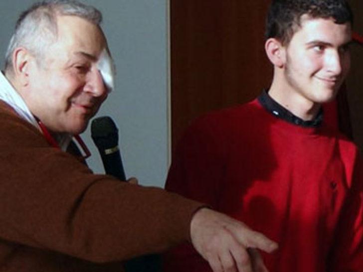 'Cem Yılmaz züppe, Nihat Doğan salak' G3