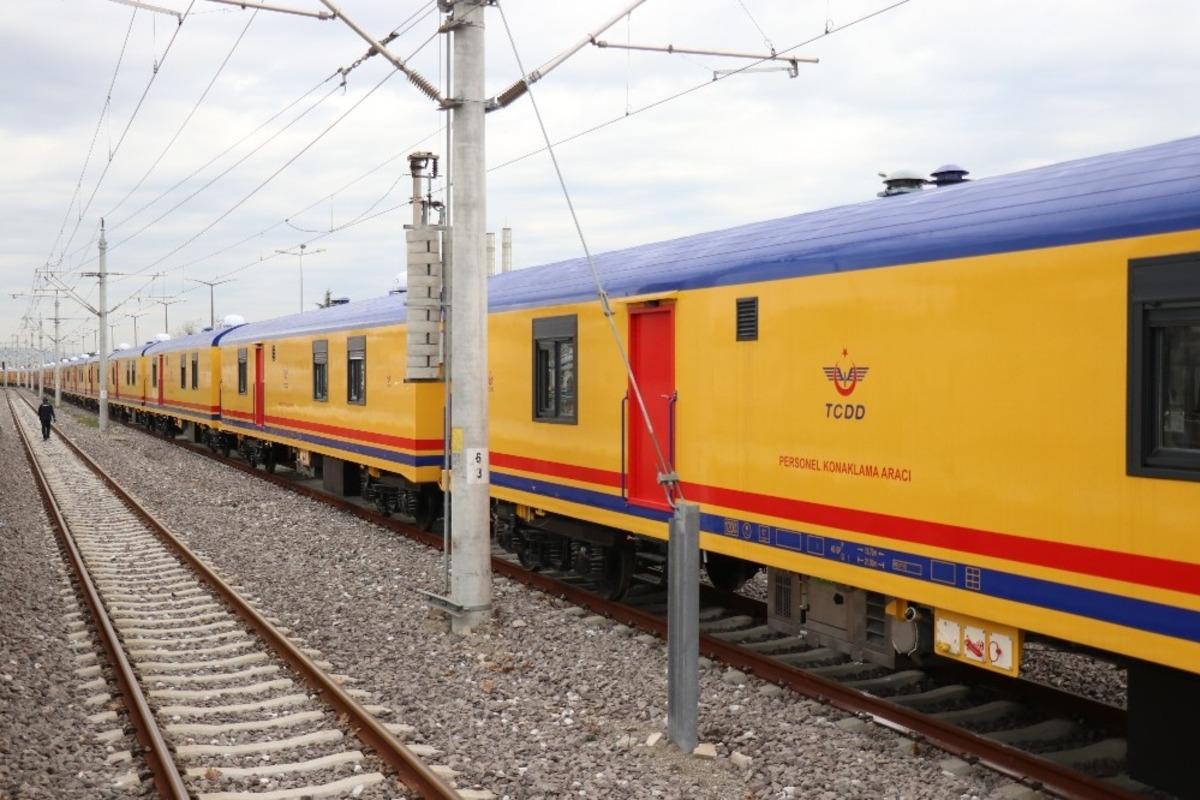 Sakarya&rsquo;dan deprem b&ouml;lgesine 10 adet vagon g&ouml;nderildi