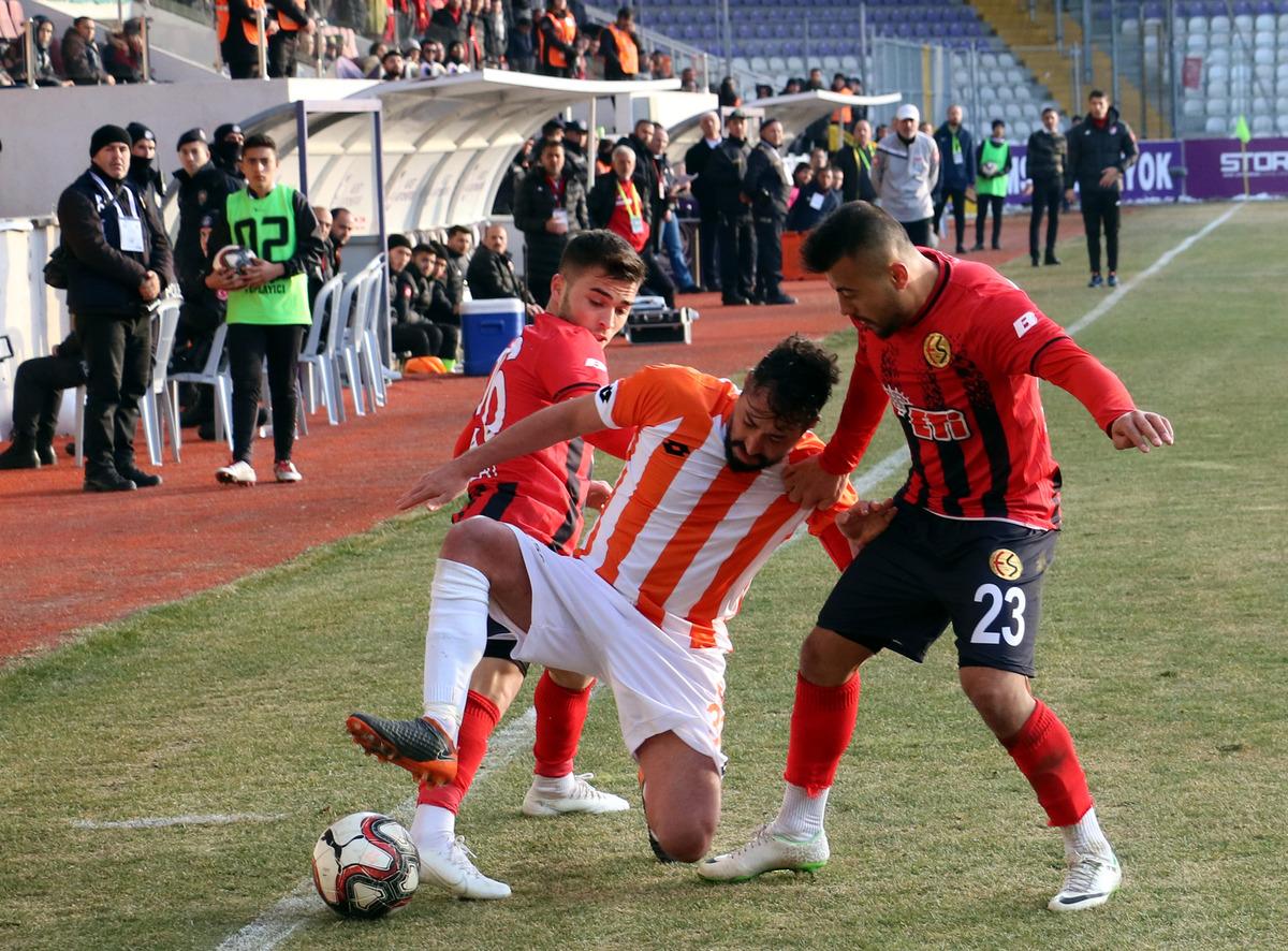 Eskişehirspor - Adanaspor: 0-0
