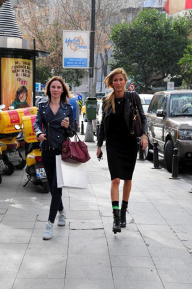 Demet Şener alyansını neden takmıyor? G3