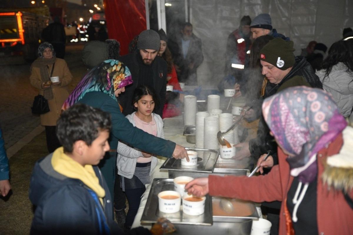 Bursa&rsquo;dan Elazığ&rsquo;a g&ouml;n&uuml;l k&ouml;pr&uuml;s&uuml;