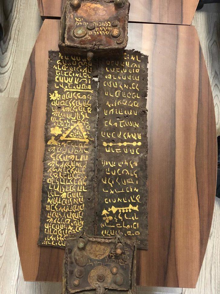 Bursa'da tarihi 'Tevrat' ele geçirildi: 1 gözaltı G1