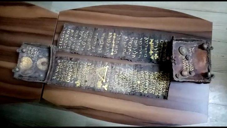 Bursa'da tarihi 'Tevrat' ele geçirildi: 1 gözaltı G3