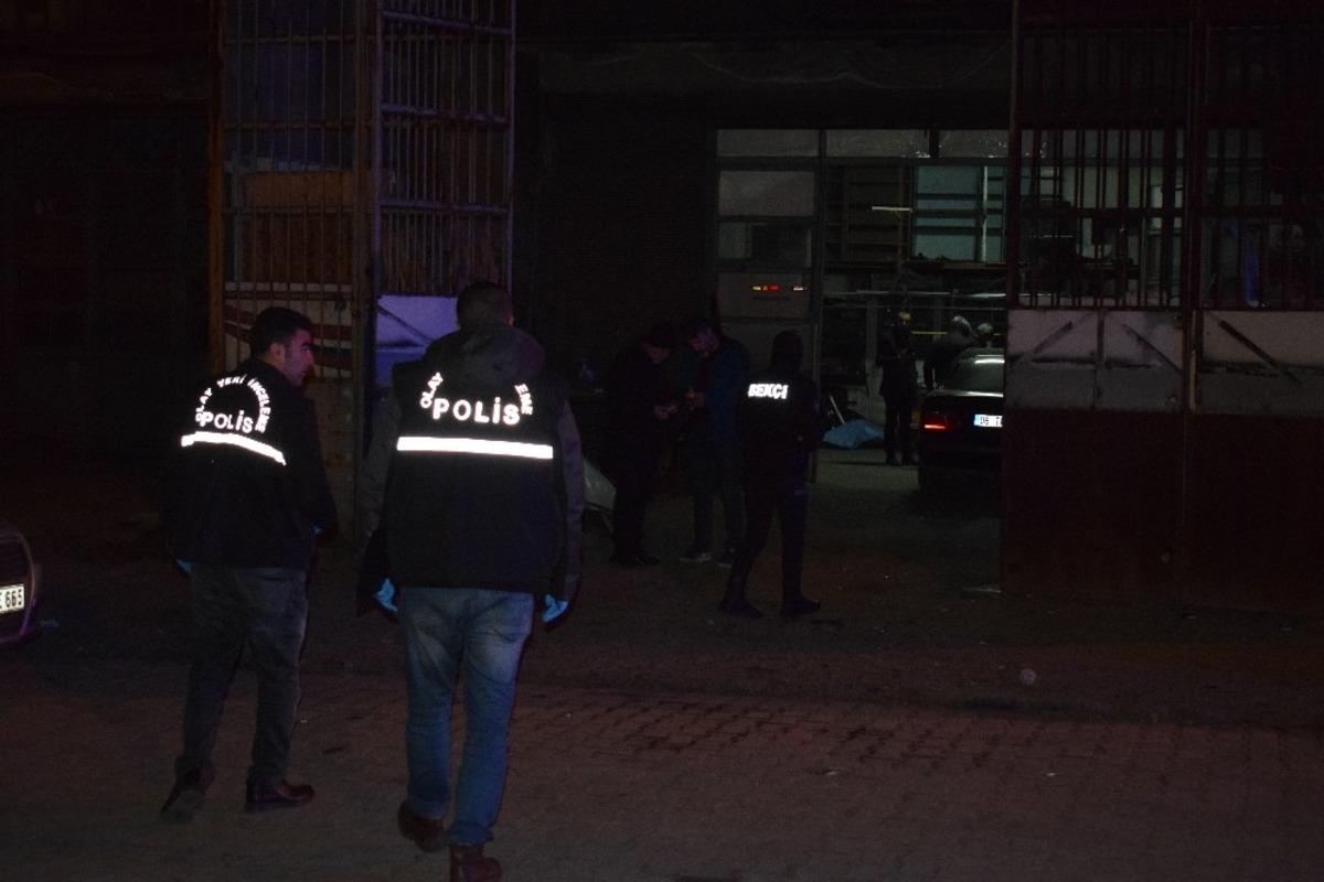 Malatya&rsquo;da bir kişi iş yerinde &ouml;l&uuml; bulundu